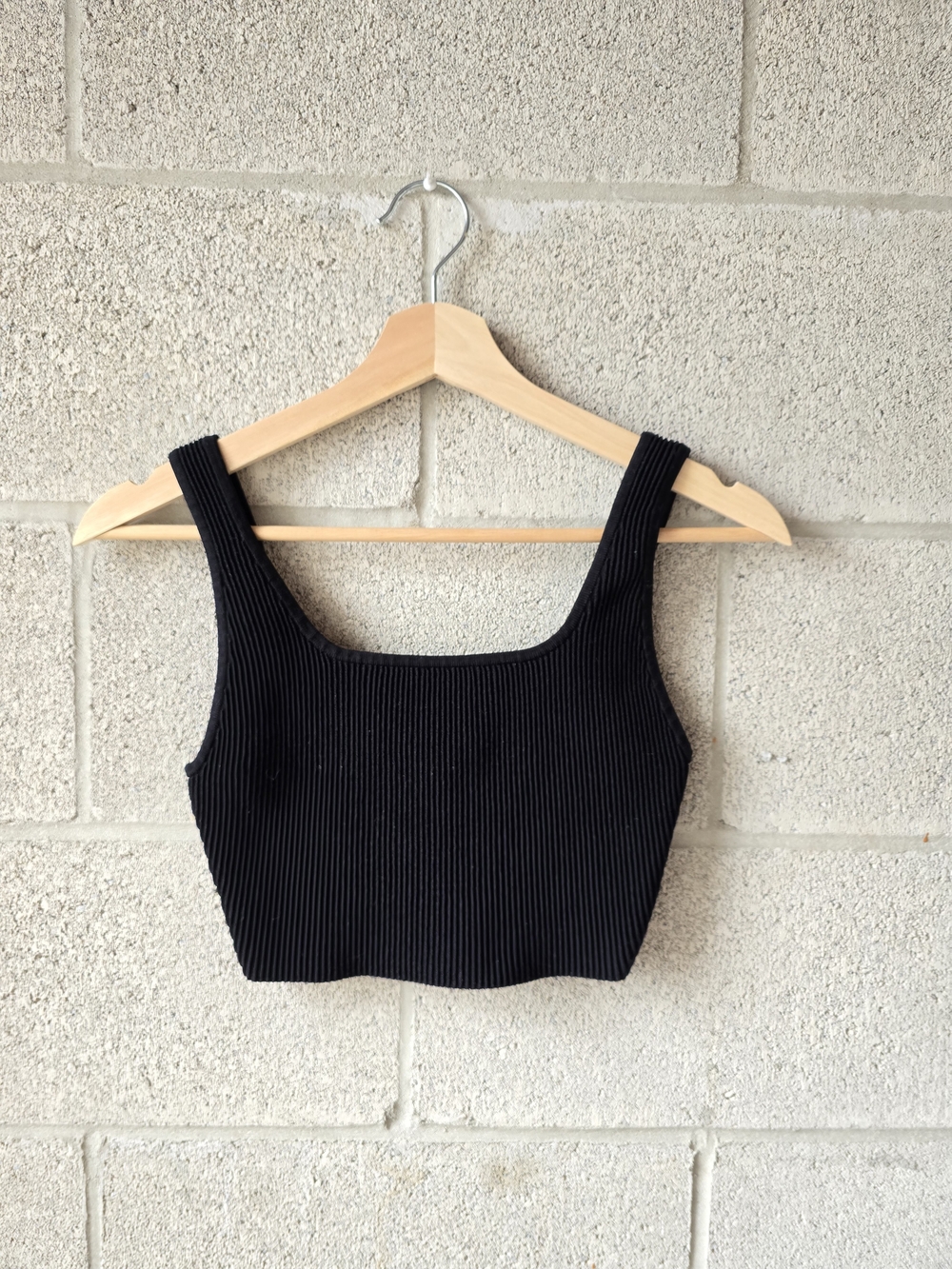 Babaton Ribbed Square-Neck Crop Top - Black